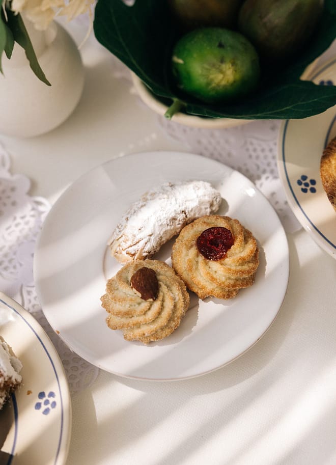 colazione_superior_dolce_pasticcini